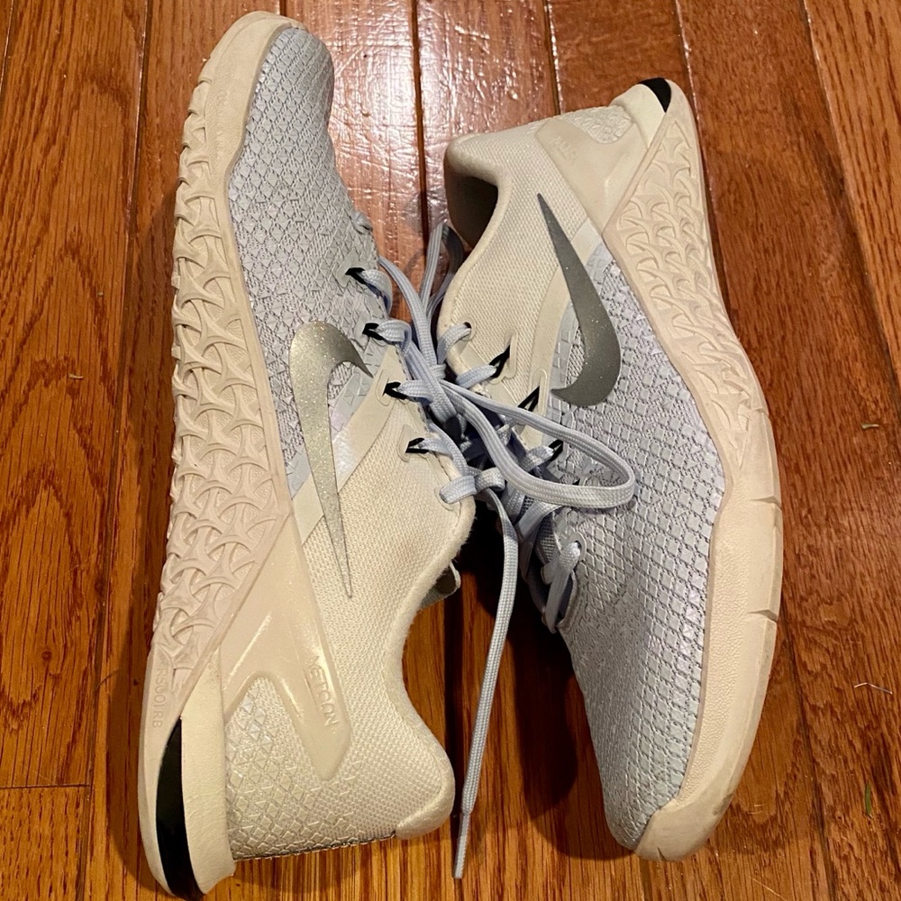 Light Blue Nike Metcon 4